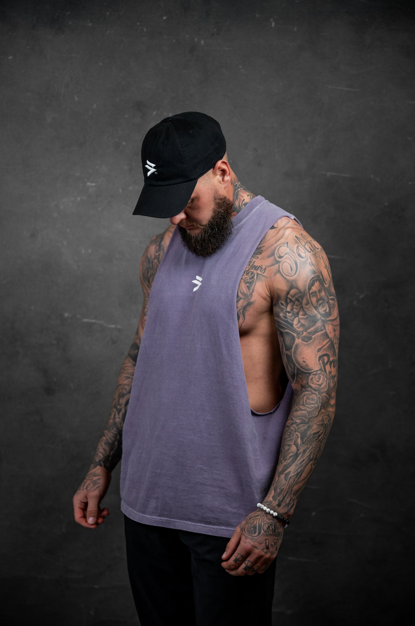 WINE PUMP COVER TEE (UNISEX)